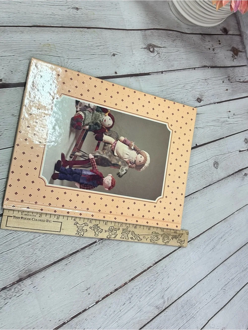 vtg 1984 Better Homes And Gardens Cherished Dolls to make for fun book cottage